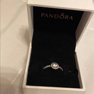 Pandora ring